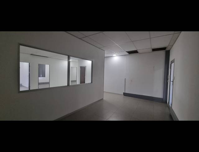 136.20M² OFFICE TO LET IN GLENWOOD